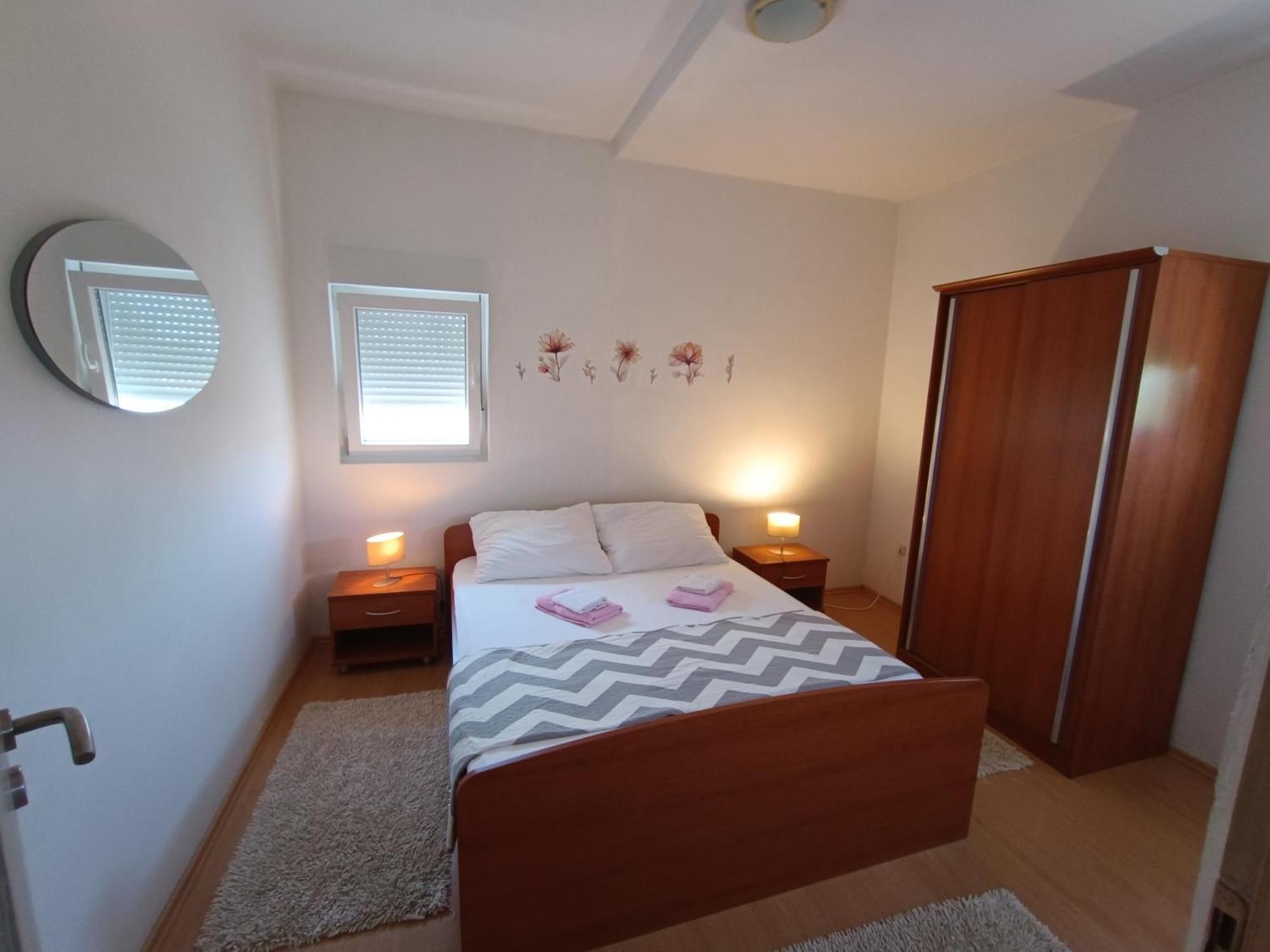 Apartman Lea Sukošan Esterno foto